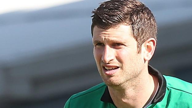 Shwan Jalal: Macclesfield Town re-sign goalkeeper from Wrexham