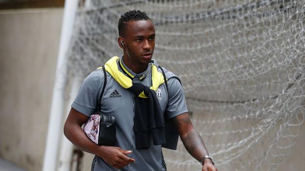 Saido Berahino: West Brom striker looks 'sharper' and is near return