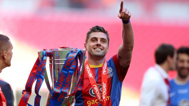 Forest set to sign ex-Palace man Moritz