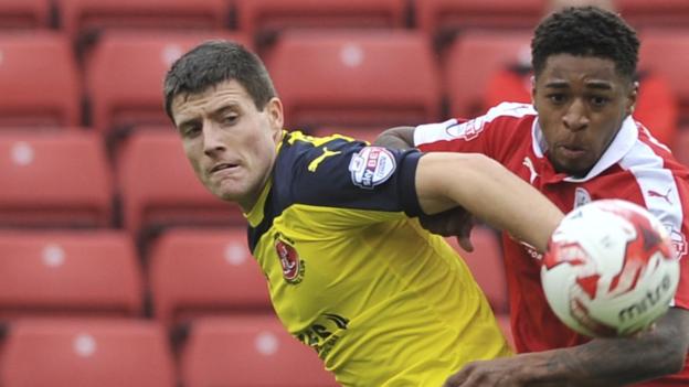 Fleetwood will avoid drop - Grant