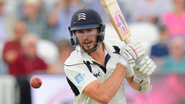 County Championship: Middlesex tail-end pair seize control against Somerset