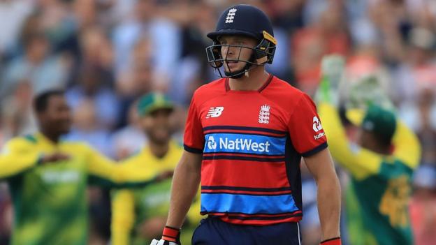 England v South Africa: Hosts collapse from 125-1 to 171-6