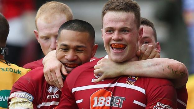 Super League: Wakefield Trinity v Wigan Warriors