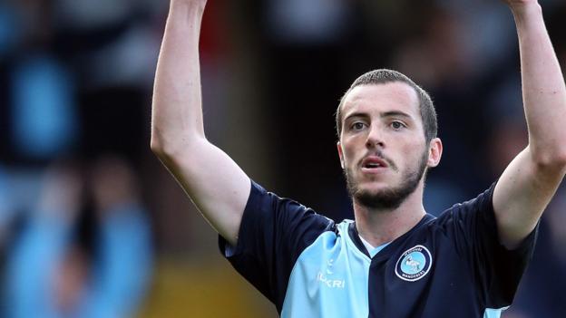 Wycombe Wanderers 1-0 Mansfield Town