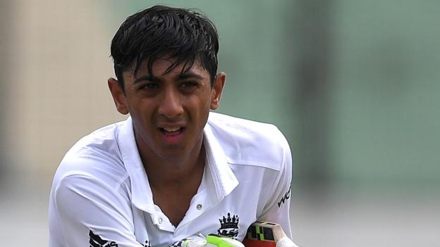 India v England: Haseeb Hameed & Alastair Cook build lead in Rajkot