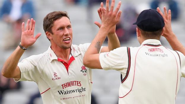 Lancashire seal innings win over Hampshire
