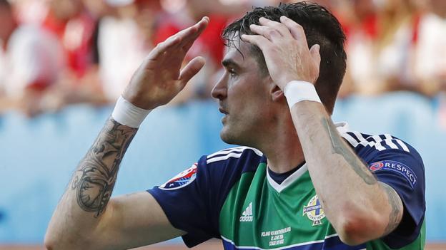 Euro 2016: Northern Ireland were overawed - Kyle Lafferty