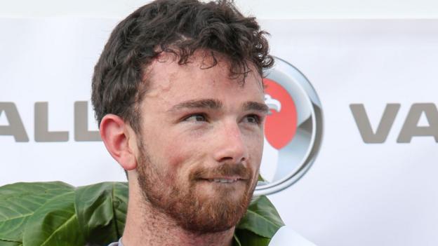 British Superbikes: Glenn Irwin suffers arm injury in Knockhill crash