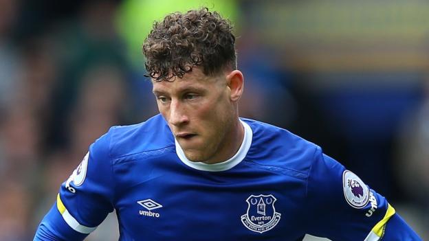 Ross Barkley: Everton midfielder has until next weekend to sign new deal