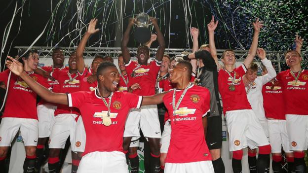 Manchester United's under-18s to open SuperCupNI against N Ireland