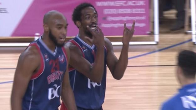 BBL: Bristol Flyers hammer London Lions 98-66