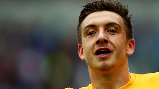Jordan Hugill: Preston reject second Ipswich offer for striker