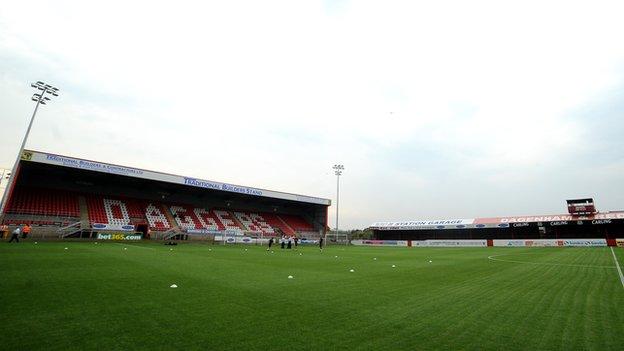 Forest youngster Cash in Daggers move