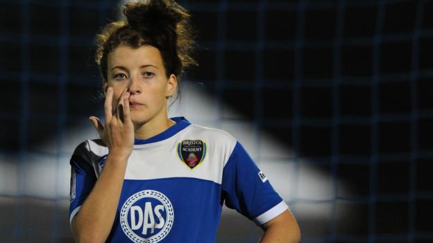 Notts Ladies sign James from Bristol
