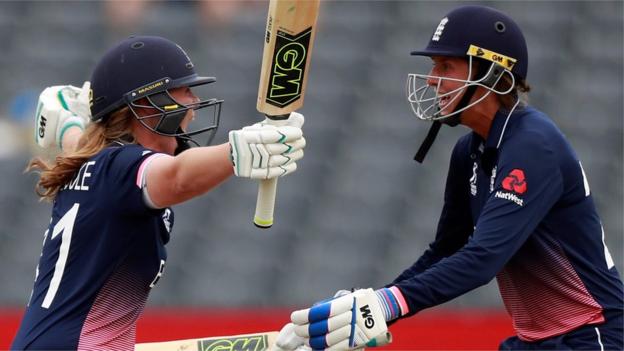 Watch the moment England reach final with two balls to spare as Shrubsole hits four