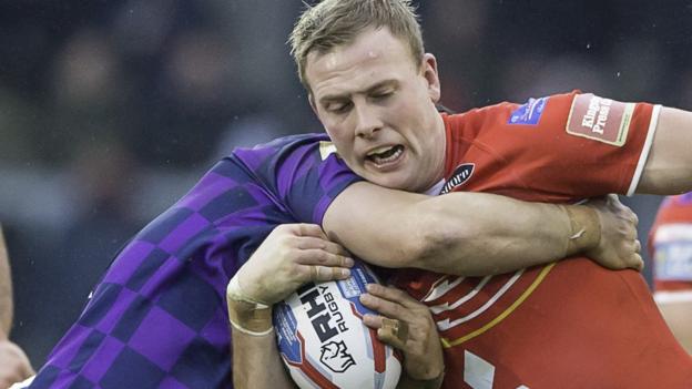 Super League: Salford Red Devils v Warrington Wolves