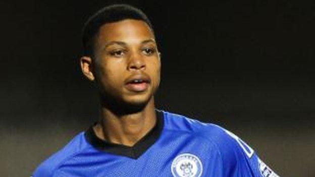Nyal Bell: Chester sign Gateshead striker on loan until January - BBC Sport