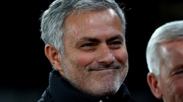 Jose Mourinho: Manchester United manager wants longer stay at Old Trafford