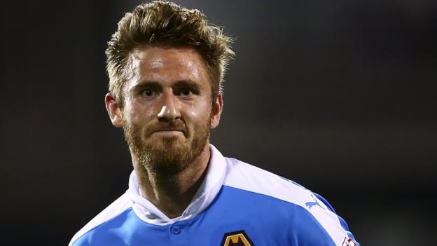 James Henry: Former Wolves midfielder joins Oxford