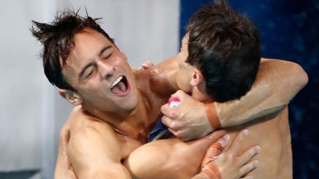 Rio Olympics 2016: Tom Daley and Dan Goodfellow win synchro 10m platform bronze