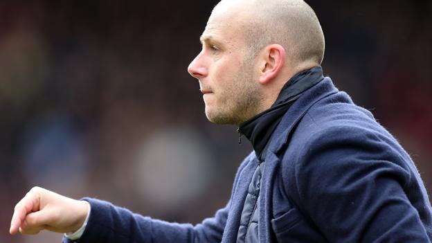 Pat Hoban: Adam Murray backs new Mansfield Town striker