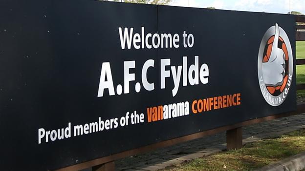 Henry Jones: AFC Fylde sign Bangor City midfielder on one-year deal