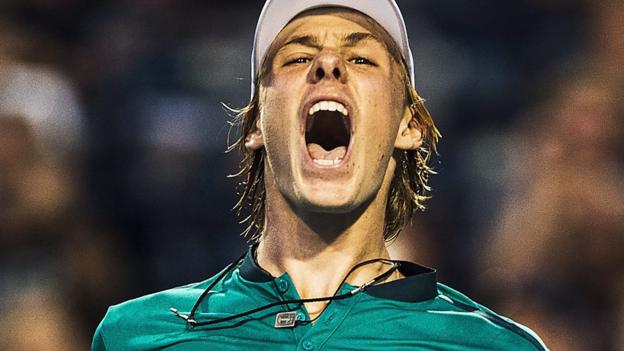 _90515662_denis_shapovalov_ap.jpg