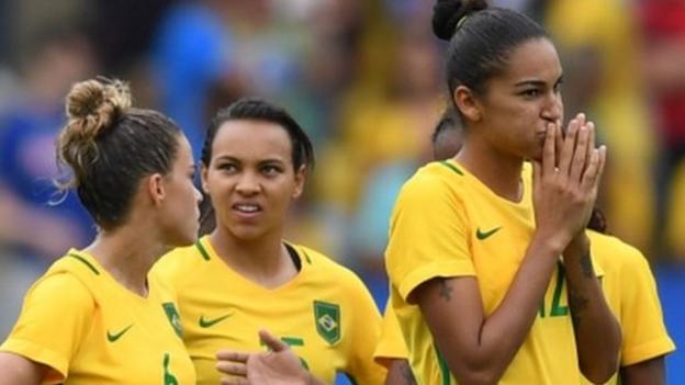 Rio Olympics 2016: Brazil lose to Sweden on penalties in semi-final