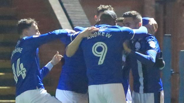 Rochdale 2-1 Shrewsbury Town