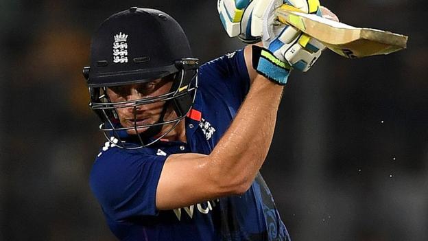 Indian Premier League: Jos Buttler hits 77 as Mumbai Indians beat Kings XI Punjab
