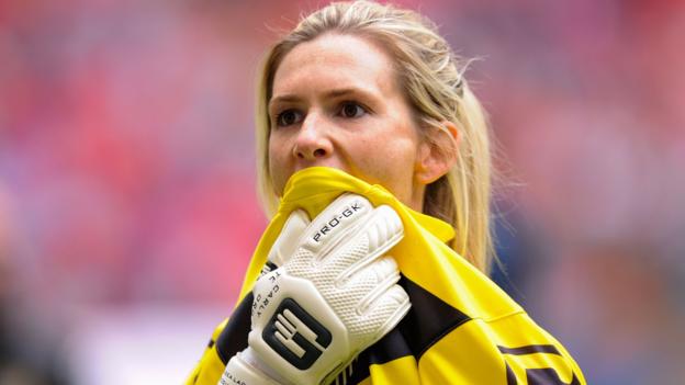 Carly Telford: Notts County Ladies' liquidation's timing leaves players 'abandoned'