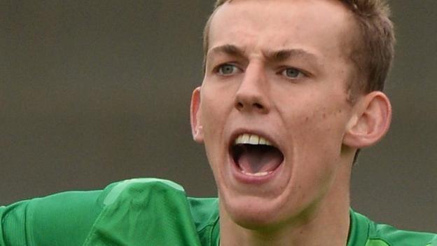 Christian Walton: Wigan Athletic sign Brighton goalkeeper on loan