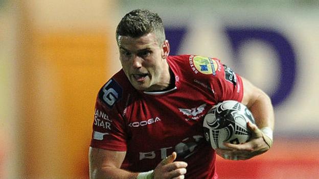Scarlets' Scott Williams is making his claim for a Wales starting spot - Wayne Pivac