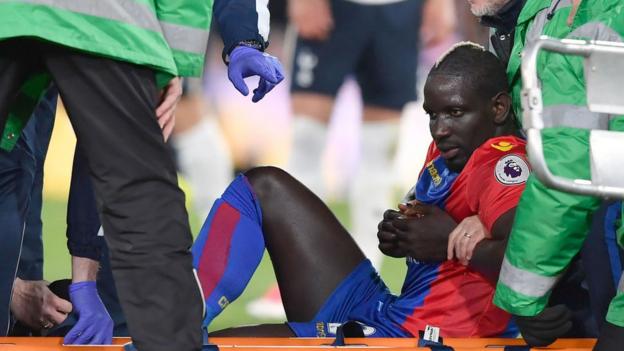 Mamadou Sakho: Sam Allardyce hopeful on Crystal Palace defender's injury