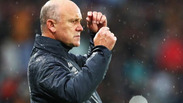 Mike Phelan and Raheem Sterling win August Premier League awards