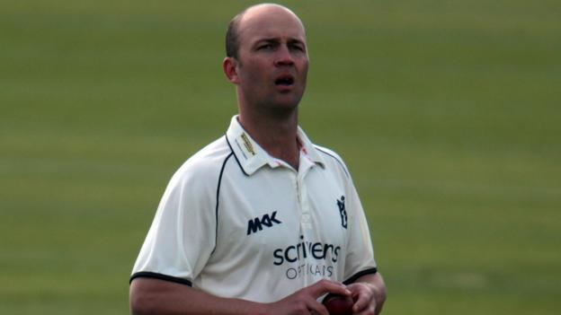 Warwickshire CCC: Jonathan Trott and William Porterfield made vice captains
