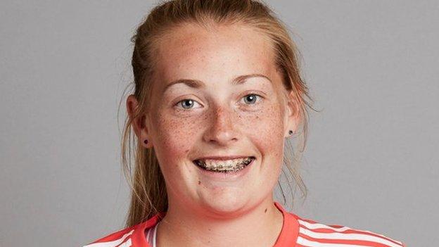 England women name Ecclestone, 17, for Pakistan Twenty20 series
