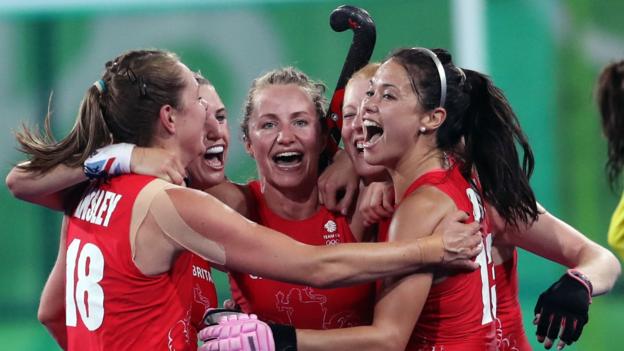 Rio Olympics 2016: Great Britain's women reach their first hockey final