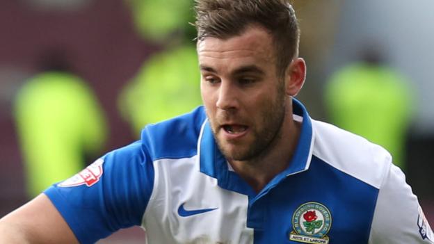 Tommy Spurr: Preston North End sign Blackburn Rovers defender