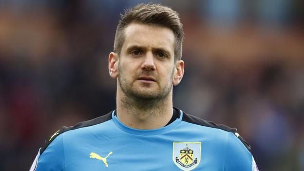 Tom Heaton: Burnley goalkeeper 'more than happy' at Turf Moor