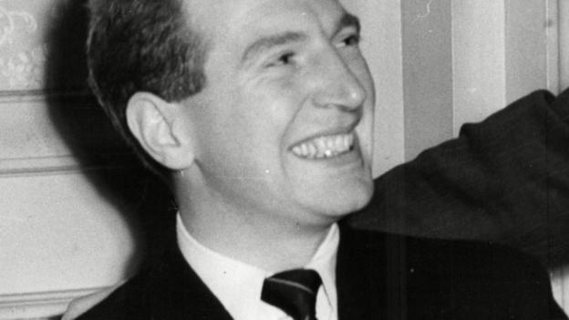 Sammy Smyth: Ex-Wolves, Stoke City and Liverpool striker dies at 91