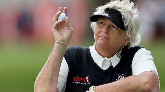 Oates Vic Open: Laura Davies equals course record to lead in Australia