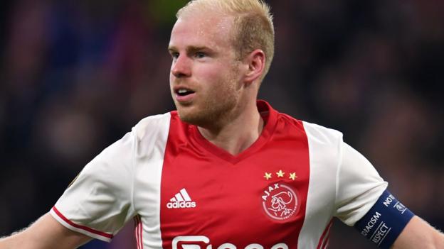 Davy Klaassen: Everton complete £23.6m signing of Ajax midfielder ... - BBC Sport