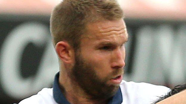 Walsall 0-1 Macclesfield Town