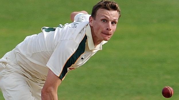 Will Gidman: Kent sign Nottinghamshire all-rounder on loan