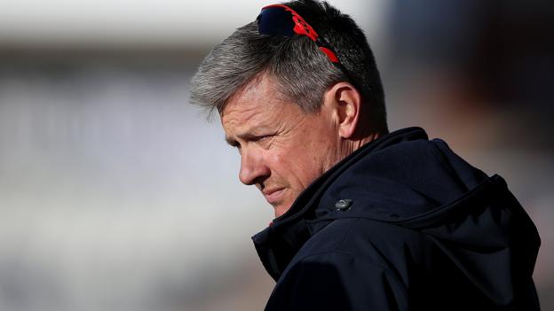 Ashley Giles: Warwickshire want Lancashire director of cricket to return to Edgbaston
