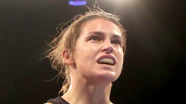 Katie Taylor: Irish star and Brazilian Viviane Obenauf in Manchester fight