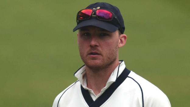 Laurie Evans: Warwickshire batsman joins Northants on loan