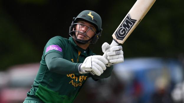 Michael Lumb: Nottinghamshire batsman retires because of ankle injury