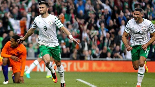 Shane Long celebrates scoring against the Netherlands in Dublin last week